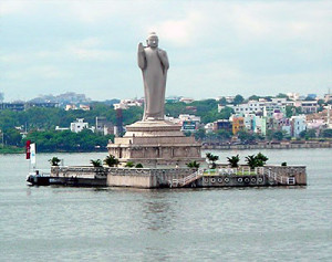 hussain-sagar-lake_